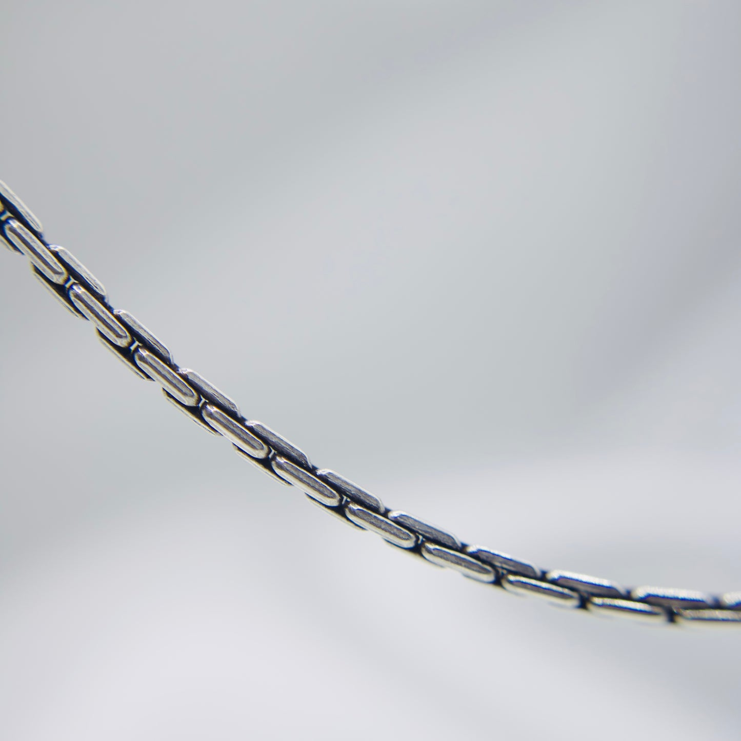 Mens-Chains