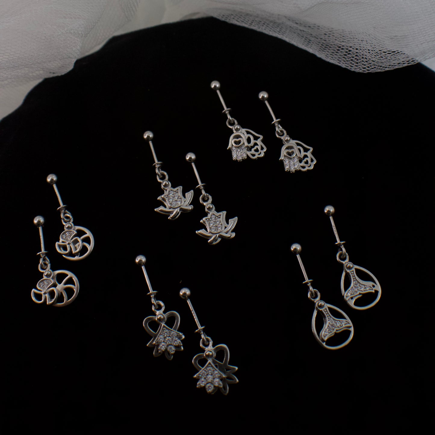 Women-Ear-Pins