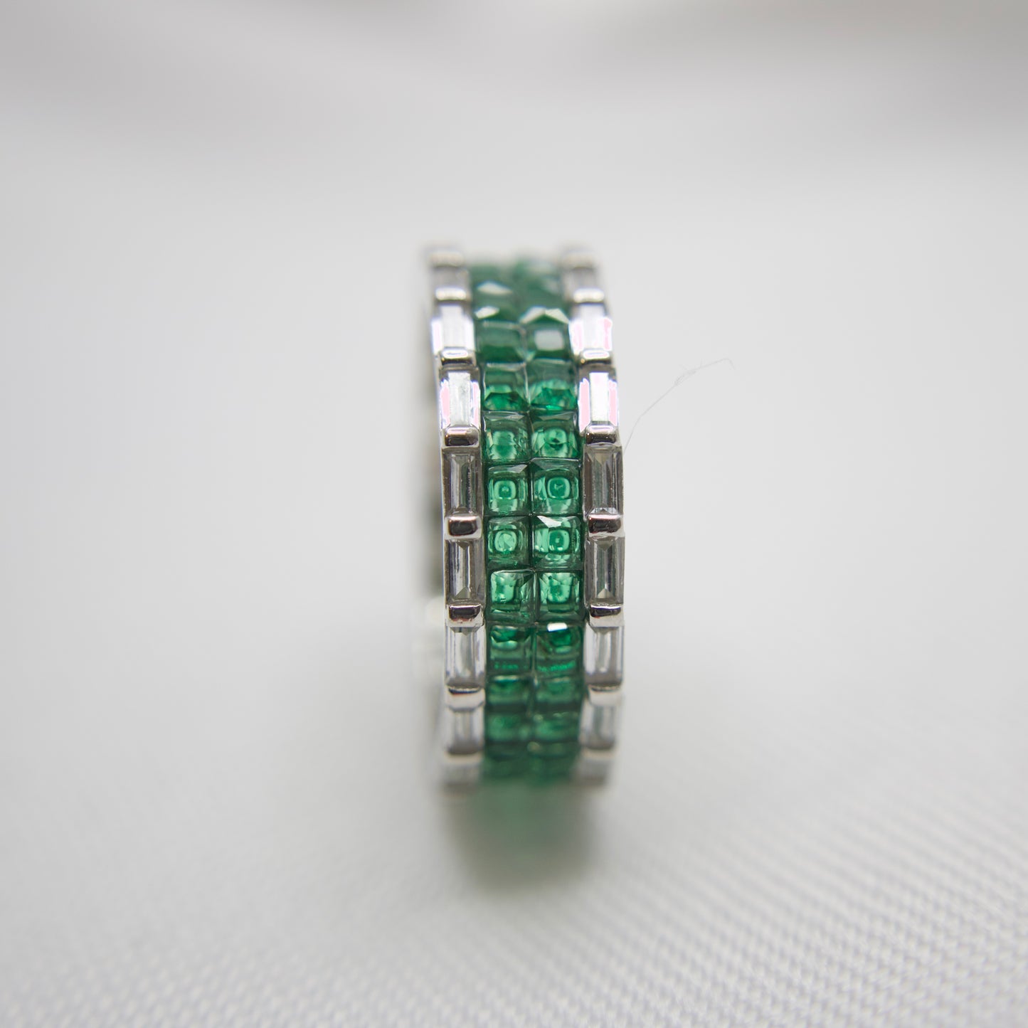 Emerald Matrix Ring