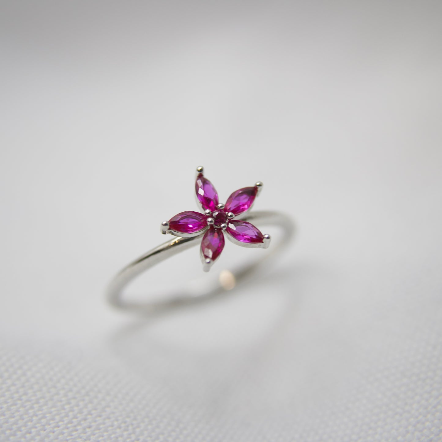 Sparkling Herbarium Ring