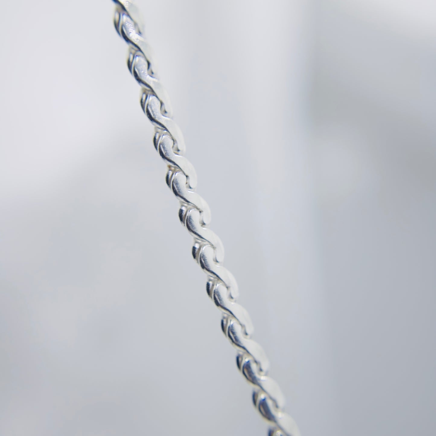 Mens-Chains